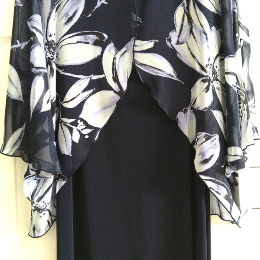 Connected apparel - women's navy blue & white floral chiffon cape dress Size 10 - Picture 8 of 11